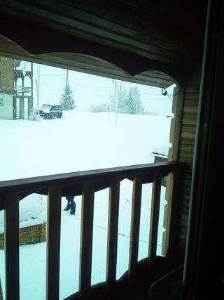 Апартаменты On a mountain slope Славское Стандартные апартаменты-1